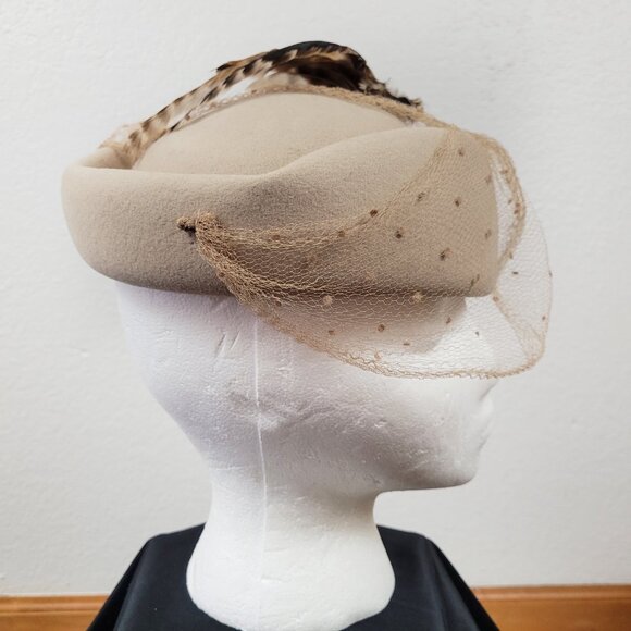 Vintage Bollman Pillbox Hat Doeskin Felt 100% Wool Feathers Beige USA Made Vtg - Picture 5 of 16